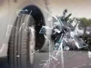 Kendaraan Bermotor Tewas Terlindas Usai Gagal Nyalip Truk di Bogor.