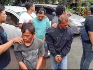 Polrestabes Bandung Berhasil, Menangkap Penculik Wanita Saat Digelandang Polisi.