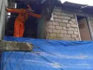 Kecamatan Pamijahan Bogor, 2 Rumah Rusak Diterjang Angin Kencang dan Longsor.