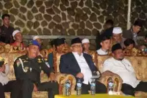 Bupati Sukabumi H.Marwan Hamami Hadiri Gelar Ciletuh Berzikir Di Malam Pergantian Tahun 2024-2025