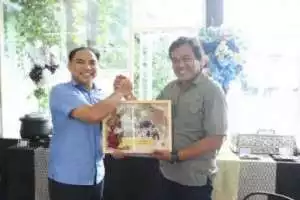 Acara syukuran kenaikan Pangkat dan pelepasan masa Purnabhakti anggota Subdit 2 Direktorat Intelkam Polda Metro Jaya.