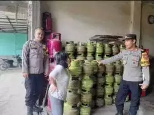 Bhabinkamtibmas Wilayah Hukum Polsek Megamendung Giat Cooling Sistem Sambang Warga Binaan Beri Pesan Dan Ajak Jaga Kamtibmas Dari Gangguan Kriminalitas.