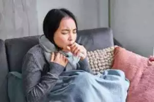 Batuk Tapi Engak Sembuh-Sembuh ? Awas Masyarakat Kota Tangerang Gejala TBC 