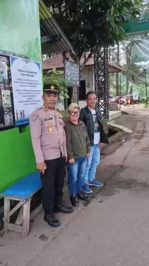 Sinergitas TNI-POLRI Wilayah Hukum Polsek Babakan Madang Polres Bogor Giat Cooling Sistem Monitoring Sambangi Tempat Wisata Sampaikan Pesan Kamtibmas Dan Ajak Jaga Kondusifitas Cegah Kriminalitas.