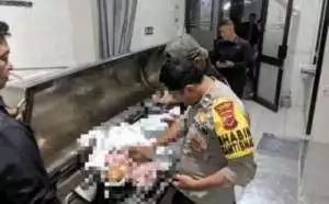 Bhabinkamtibmas Wilayah Hukum Polsek Dramaga Giat Cooling Sistem Sambang Warga Beri Pesan Kamtibmas Dan Ajak Jaga Kondusifitas Cegah Kriminalitas.