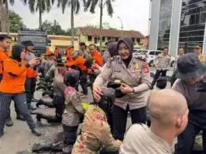 Giat Tradisi  Pembaretan Bintara Remaja Baru Penempatan Polres Bogor.