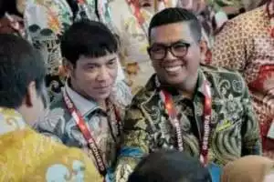 Anggaran Pakaian Dinas Untuk Gubenur Banten Sebesar 1 Milyar lebih Ditolak, Andra Soni: "Saya Pakai Baju Yang Di Jahit Sendiri aja Untuk Pelantikan"