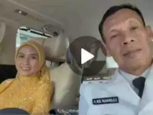 Sangat  Romantis Wakil Bupati Bogor Bersama Istri Menuju Istana Kepresidenan.