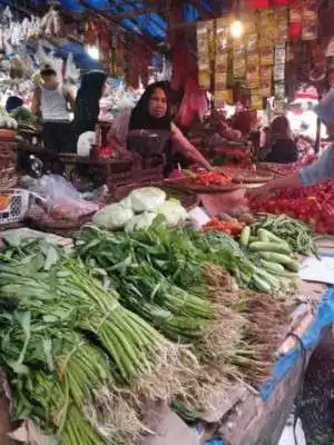 Pedagang Sembako Pasar Anyar Kota Tangerang Mulai Bersiap Jelang Ramadan