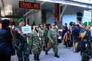 Nyusul Sachrudin Ikuti Retret, Maryono Tampil Gagah dengan Seragam Komcad 