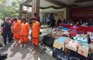Bareskrim Polri Berhasil Membongkar Produksi Sindikat Narkoba Di Perumahan Elit Bandung