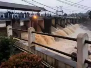 Kabupaten Bogor dan Kota Diguyur Hujan, Bendung Katulampa Siaga 4.