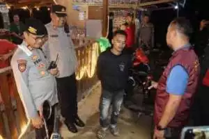 Giat Cooling Sistem Sinergitas TNI-POLRI Perangkat Desa Warga Masyarakat  Desa Cipayung Girang Membersihkan Sampah Dan Pasir Batu Yang Menutupi Aliran Sungai Ciratim Hindari Musibah Bencana Alam.