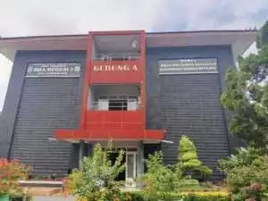 Siswa Kelas XII SMAN 1 Palembang Jalani Ujian Akhir Semester Lebih Awal