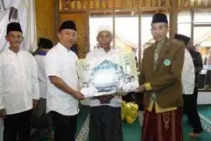 Wakil Bupati H.Andreas Hadiri Acara Muhibah Ramadhan Di Masjid Darul Hajj Nyalindung