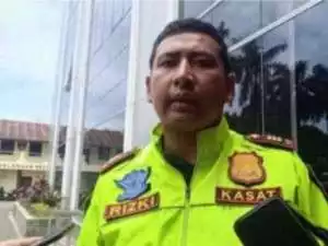 Kapolres Bogor Laksanakan Bansos Kepada Anak Yatim Menjelang Buka Puasa Di Mako Polres Bogor.