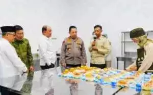 Dukung Program Makan Bergizi Gratis, Kapolri Resmikan Operasional SPPG Polri.