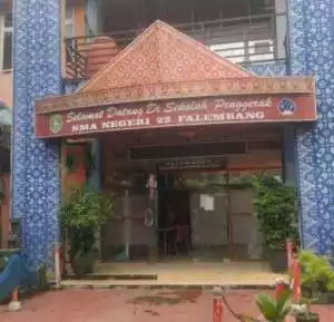 Pelaksanaan Ujian di SMA Negeri 22 Palembang Berjalan Lancar Meski Terkendala Cuaca