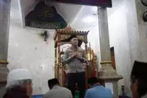 Bhabinkamtibmas Wilayah Hukum Polsek Citeureup Desa  Tarikolot Wujud Kepedulian Tugas Pokok Kunjungi Korban Dirumah Sakit.