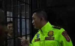 Kapolres Bogor Beserta Jajaran Tingkatkan Patroli, Berantas Premanisme, dan Gagalkan Adanya Aksi Tawuran Pemuda Bersenjata Tajam Diwilayah Citeureup.