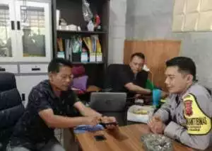 Sinergitas TNI-POLRI Wilayah Hukum Polsek Jonggol Giat Cooling Sistem Halal Bihalal Perangkat Desa Sukamaju Dan Warga Wujud Cipta Kondisi Wilayah Aman Nyaman Kondusif.