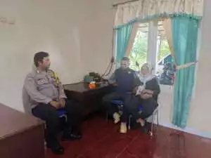TNI-POLRI Wilayah Hukum Polsek Gunung Sindur Polres Bogor Patroli Sambang Beri Himbauan Ajak Jaga Kondusifitas.