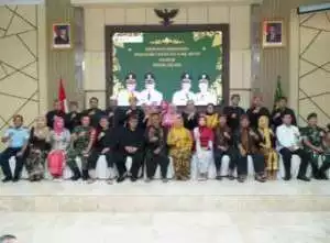 Kepala Dinas Perikanan Kab. Sukabumi Drs.Nunung Nurhayati Mengucapkan Selamat Hari Raya Idul Fitri 1446 H / 2025 M