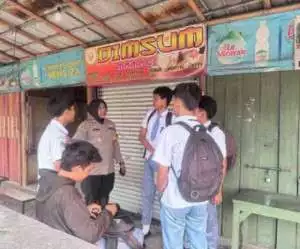 Kapolsek Dramaga Serap Informasi Situasi Wilayah Sekaligus Beri Himbauan Ajak Jaga Kondusifitas Cegah Gangguan Kamtibmas.