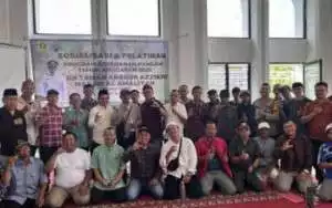 Bhabinkamtibmas mengikuti sosialisasi dan pelatihan ketahanan pangan di Desa Ciawi TA. 2025.