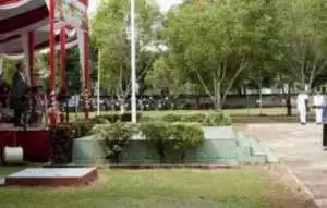 Bupati OKU Timur Jadi Pembina Upacara Peringatan Hardiknas Berlangsung Khidmat