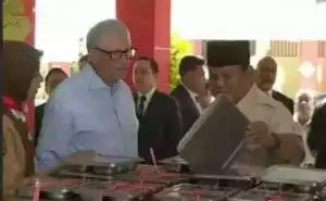 Prabowo dan Bill Gates Tinjau Program MBG di Pulogadung