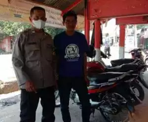 Polsek Leuwiliang Sambang Warga Jalin Kedekatan dengan Warga Masyarakat.