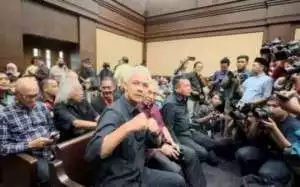 Sejumlah Elite PDIP Hadiri Sidang Hasto, Ada Panda Nababan hingga Ganjar Pranowo