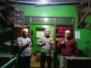 Patroli Poskamling, Bhabinkamtibmas Polsek Ciawi Ajak Warga Aktif Cegah Gangguan Kamtibmas.