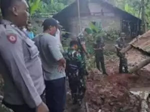 Seorang Warga Sedang Gali Sumur, di Parungpanjang Bogor Menemukan Mortir
