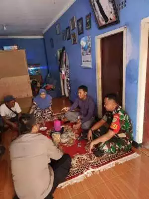 Bhabinkamtibmas Polsek Ciawi Polres Bogor Anjangsana Kamtibmas Kepada Tokoh & Warga Desa Bojongmurni Kecamatan Ciawi Kabupaten Bogor.