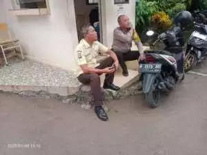 Polsek Dramaga Desa Cikarawang Ajak warga Jaga Kondusifitas Cegah Gangguan Kamtibmas.