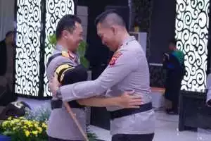 Kapolres Bogor Hadiri Upacara Sertijab dan Kenal Pamit Karo SDM Polda Jabar.