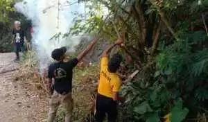 Polsek Tamansari Bersama Muspika Gelar Aksi Bersih Sungai Ciapus Sambut HUT Bhayangkara ke-79.