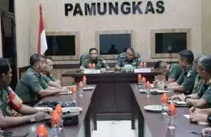 Kodim 1016/Plk Terima Kunjungan Tim Wasev Sterad: Babinsa Sebagai Ujung Tombak Satuan Teritorial.