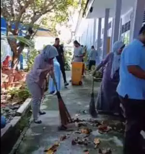 Dukung Program P2B, Dinas Perikanan Sukabumi Salurkan Ribuan Benih Ikan Nila ke Desa Kebonpedes
