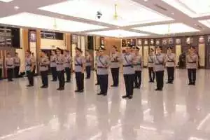 Kapolri Resmi Lantik Irwasum Polri, Kabaintelkam, Kabareskrim, Hingga Sejumlah Kapolda