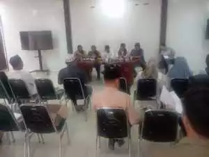 Kapolsek Dramaga Door To Door Laksanakan Program Jumat Curhat, Dengarkan Aduan Keluh Kades/Lurah Dikecamatan Dramaga
