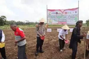 Antisipasi Bencana Kapolres Purworejo Cek Peralatan Penanggulangan Bencana dan Kesiapan Personel
