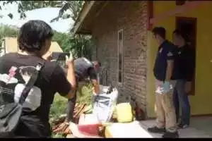 Olah TKP Kasus Pembunuhan Dina Oktaviani Karyawati Alfamart, Polisi Temukan 6 Barbuk