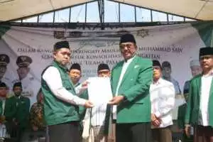 Bupati Sukabumi Hadiri Pelantikan Pengurus Ranting Istimewa NU Pasar Cicurug Masa Khidmat 2025–2028