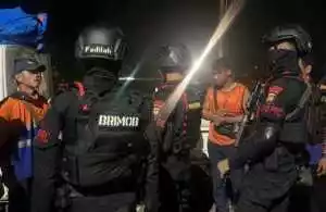Bhabinkamtibmas Polsek Cisarua Polres Bogor Kontrol Pos Kamling dan Sampaikan Pesan Kamtibmas