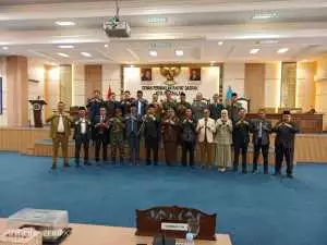 Rapat paripurna XVIII ke 5 DPRD kota Pagaralam membahas propemperda 