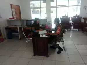 Pererat Sinergitas, Babinsa Komsos Dengan Perangkat Kelurahan