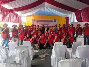 Bhabinkamtibmas Semplak Barat Hadir di Tengah Warga, Ajak Tingkatkan Waspada dan Kepedulian Lingkungan